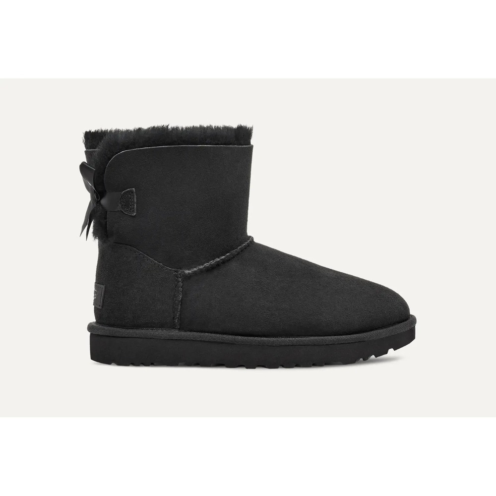 UGG Mini Bailey Bow II Womens Size 6 Winter Shearling Boots Black- NEW